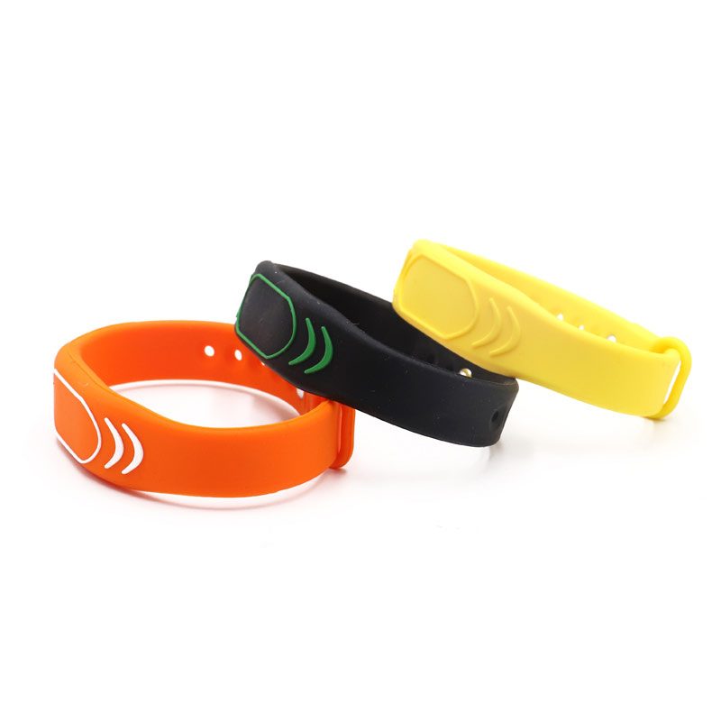 GD06 RFID Silicone Wristband 4